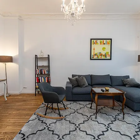 Be In Zentral Und Ruhig Fuer Familien Und Geschaeftsreisende In Schoeneberg アパート *