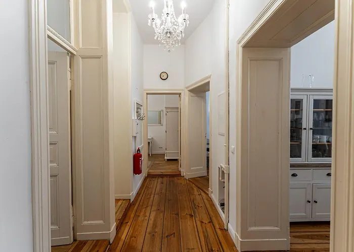 Be In Zentral Und Ruhig Für Familien Und Geschäftsreisende In Schöneberg Apartamento