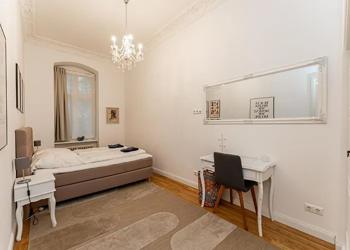 Apartamento Be In Zentral Und Ruhig Für Familien Und Geschäftsreisende In Schöneberg Berlín