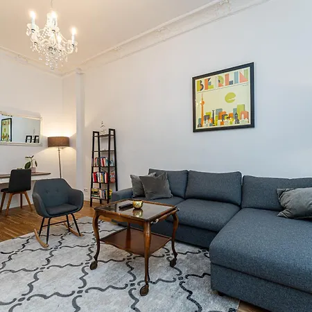 Be In Zentral Und Ruhig Fuer Familien Und Geschaeftsreisende In Schoeneberg * Berlin