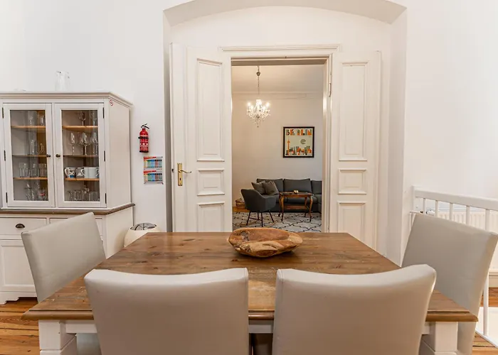 Apartman Be In Zentral Und Ruhig Fuer Familien Und Geschaeftsreisende In Schoeneberg